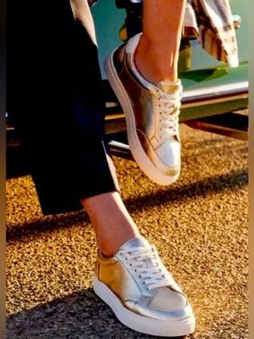 Birdies The Cardinal Orbit Womens Sneakers Gold Leather Low Top Size 41
